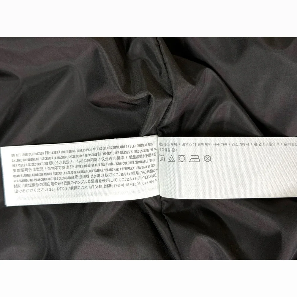 Abercrombie Kids Black Puffer Vest Wind Water Resistant Recycled‎ Fill Size 5/6